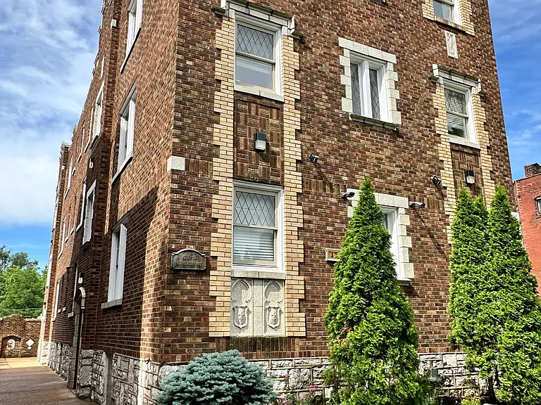 4236 McPherson Ave #2S — Photo 15