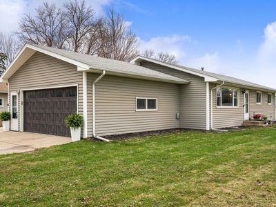 1217 Austin Rd, Owatonna, MN, 55060