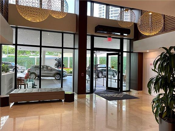 2nd image of 540 Brickell Key Dr APT 1521