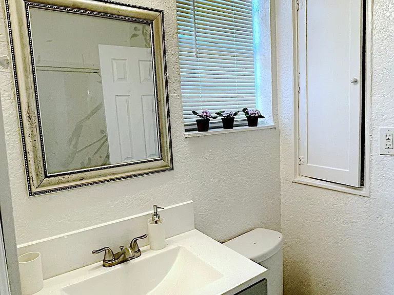 342 Polk St #1 — Photo 11