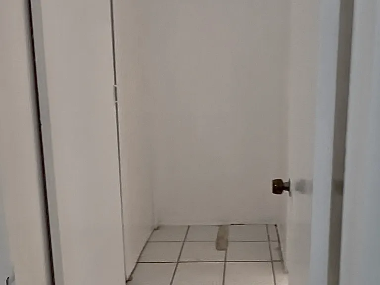21 Alhambra Cir #20 — Photo 4