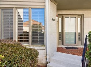 310 Sea Pines Ct, Virginia Beach, VA 23451