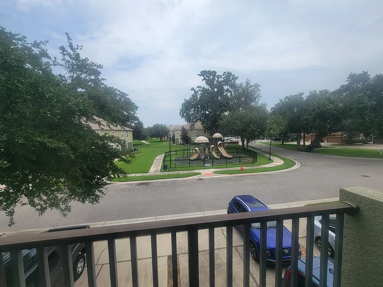 1432 Broken Oak Dr #31A — Photo 15