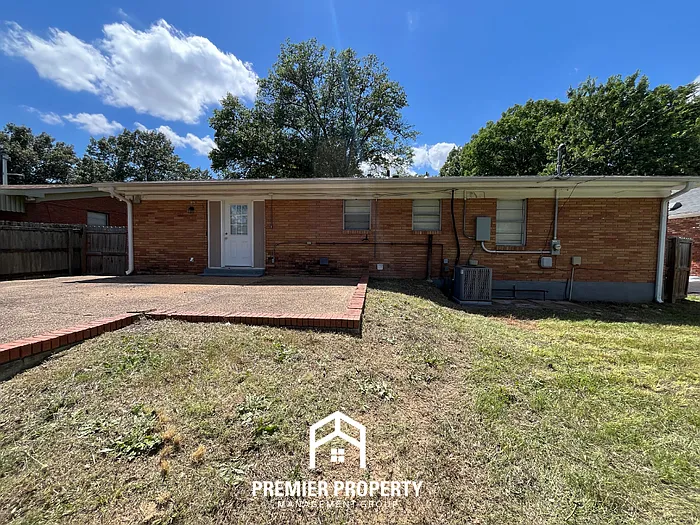 3460 Luzon Dr — Photo 18