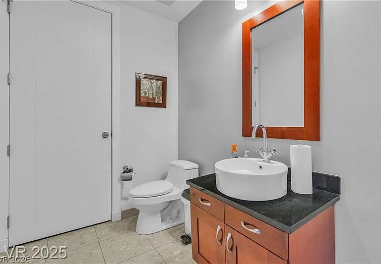 4525 Dean Martin Dr #3207 — Photo 47