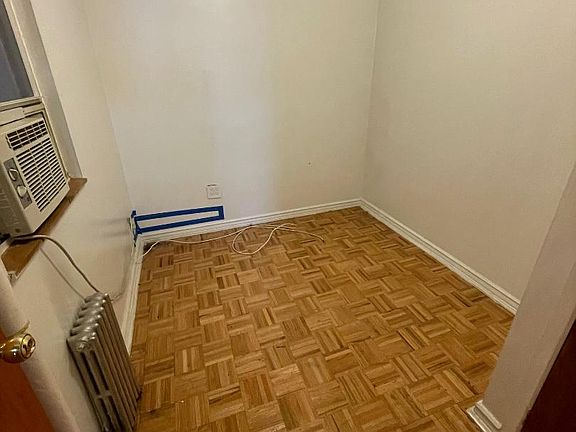4th image of 1433 1st Ave #4N