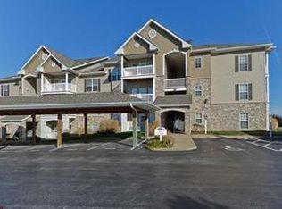 104 Scenic Cove Ln, Saint Charles, MO 63303