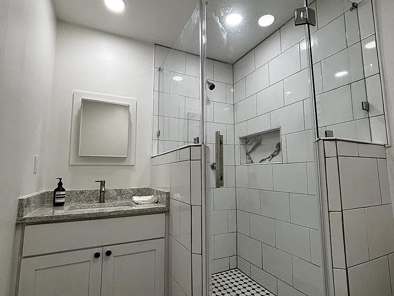 2927 Ellon Rd — Photo 43
