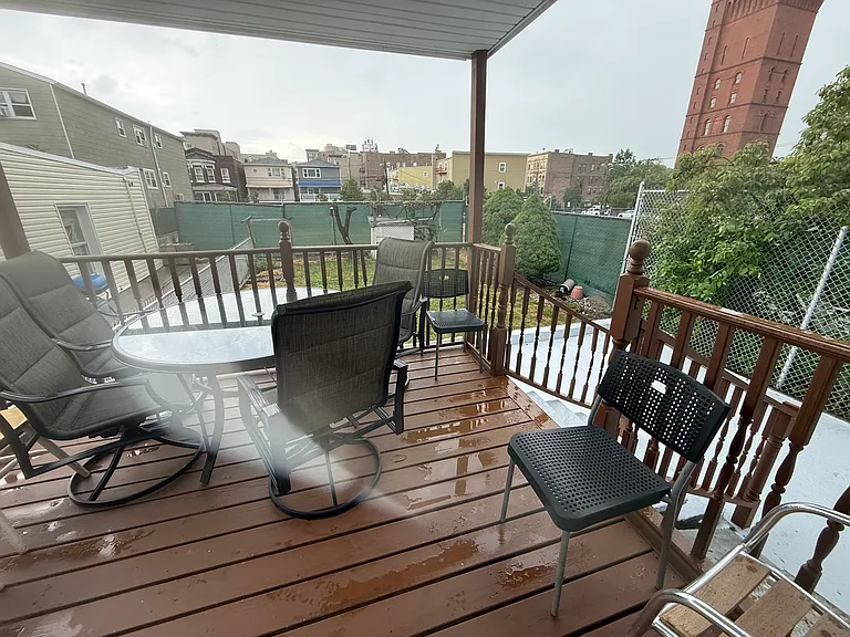 108 40th St #1 — Photo 21