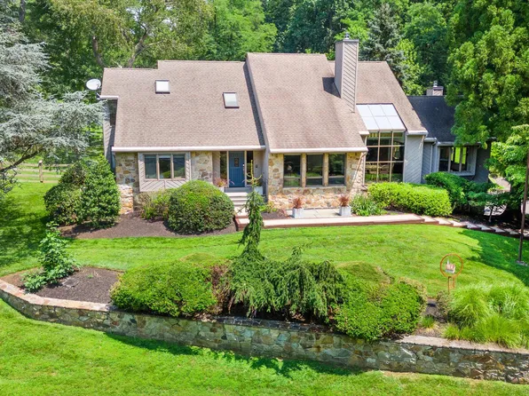 255 Blue Rock Rd, West Chester, PA 19382