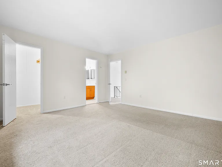 60 Lawn Ave #24 — Photo 20