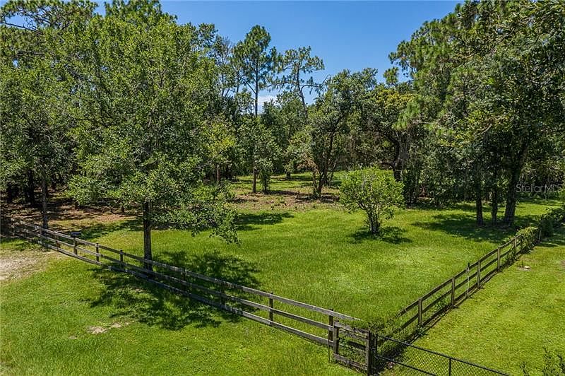 1st image of 8678 Chickasaw Farms Ln