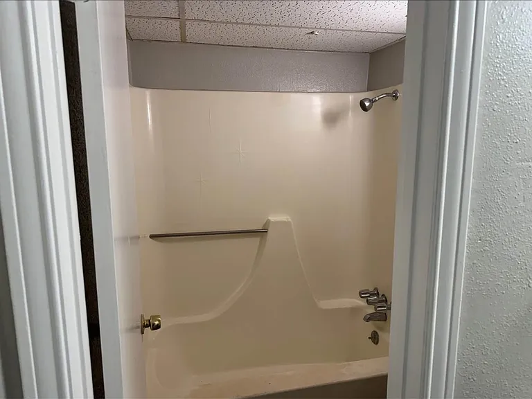 5726 Marina Dr #13 — Photo 6