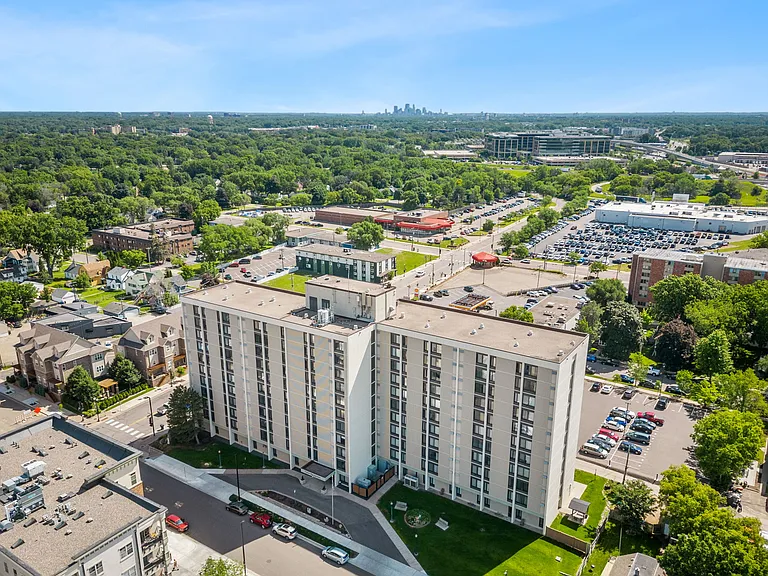 Hopkins Village Apartments — Photo 44