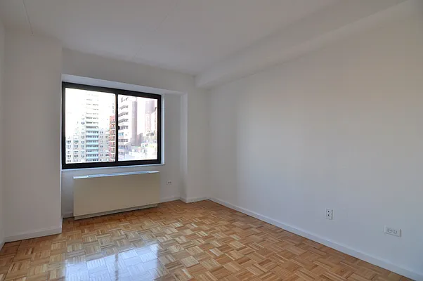 Rented by Nest Seekers International | media 4