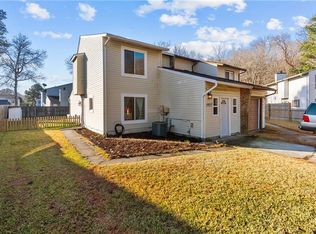 5957 Buckminister Ln, Virginia Beach, VA 23462