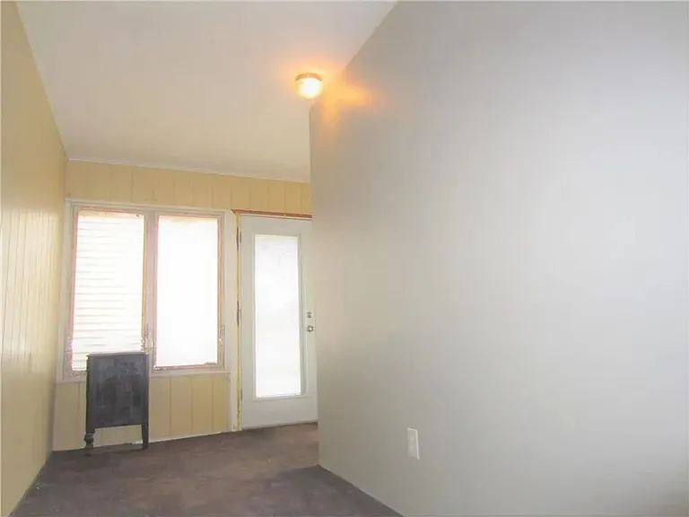 709 Jannie St — Photo 4