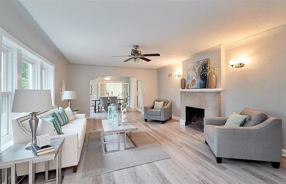 10807 Kennerly Rd, Saint Louis, MO 63128 Zillow