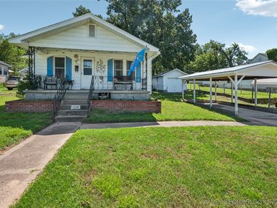 1209 N Garfield Ave, Sand Springs, OK, 74063
