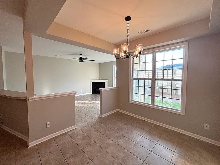 407 Triton Ln — Photo 3