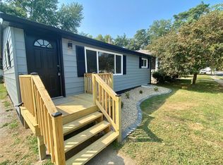 125 E 2nd St, Roxana, IL 62084