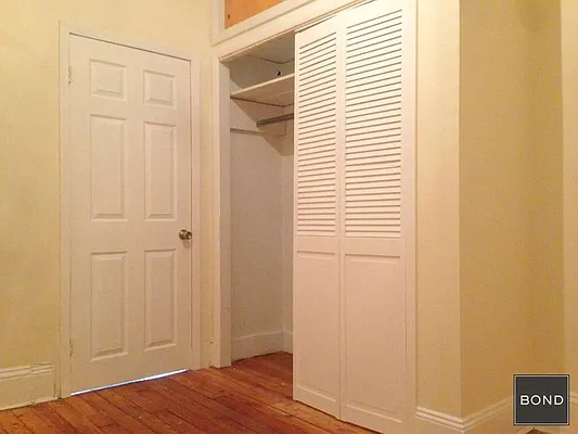 Rented by Bond New York | media 40