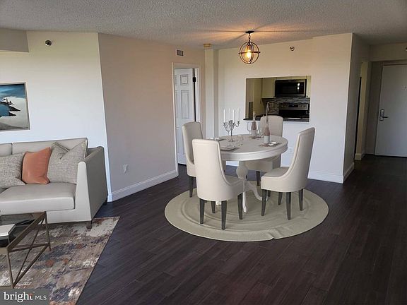 5th image of 10101 Grosvenor Pl APT 1506
