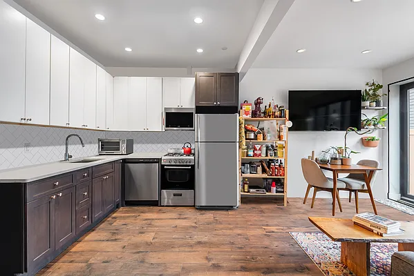 Rented by Corcoran | media 10