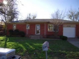2206 NW 25th St, Lawton, OK 73505