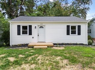 140 Summitridge Rd SW, Christiansburg, VA 24073