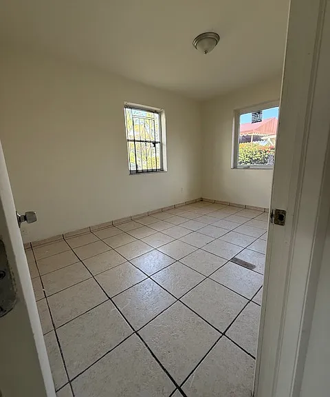 14620 Monroe St — Photo 9