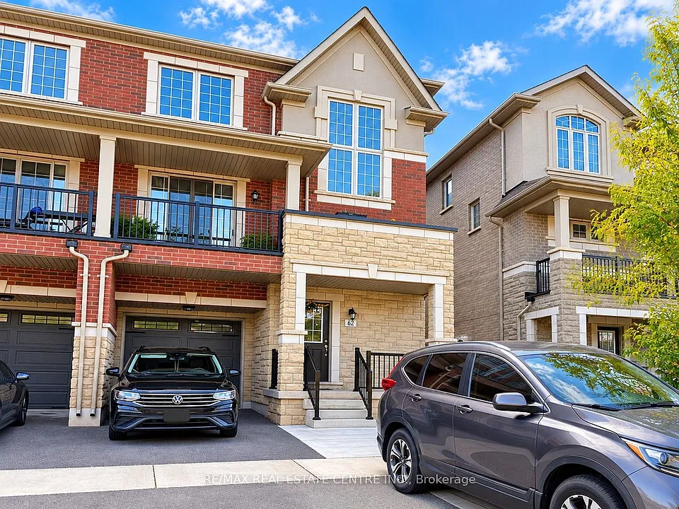 62 Hashmi Pl