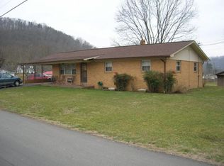 157 Charles St, Sneedville, TN 37869