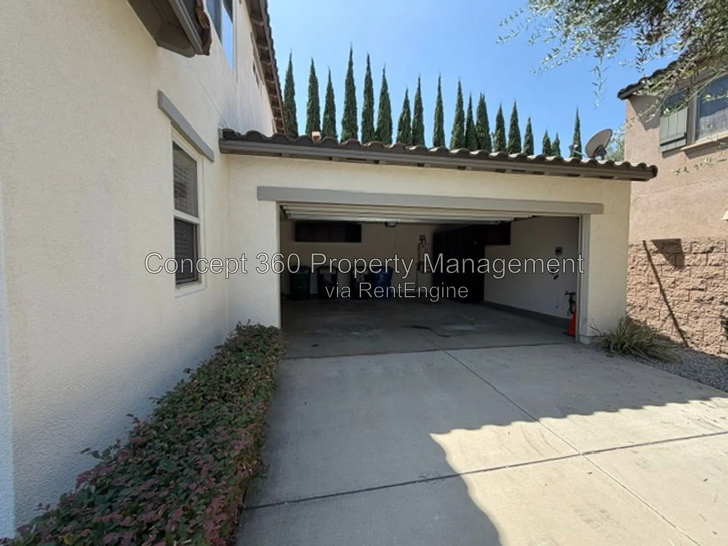 3 bed, 2.5 bath, 1302 sqft, $3,495 — Photo 3