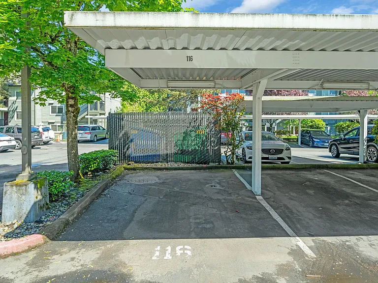 11102 NE 125th Ln #K136 — Photo 32