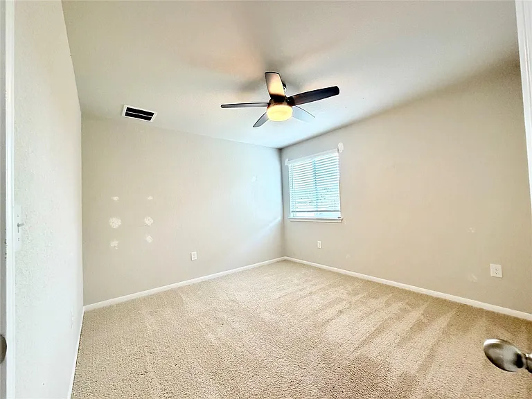 10502 Fulton Ave — Photo 25