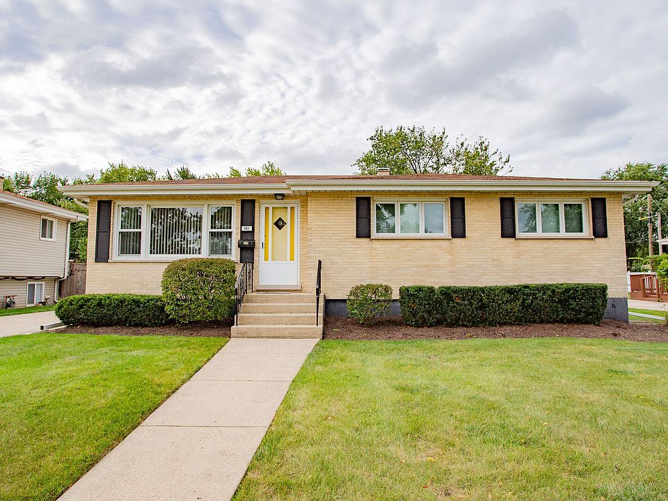 1st image of 461 Cherry Hill Dr