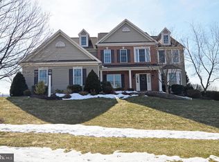 60 Leslie St, Wernersville, PA 19565