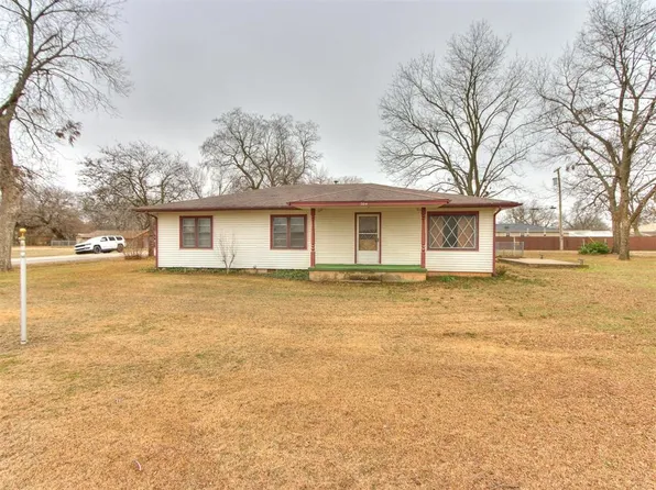 304 W Beech St, Lexington, OK 73051