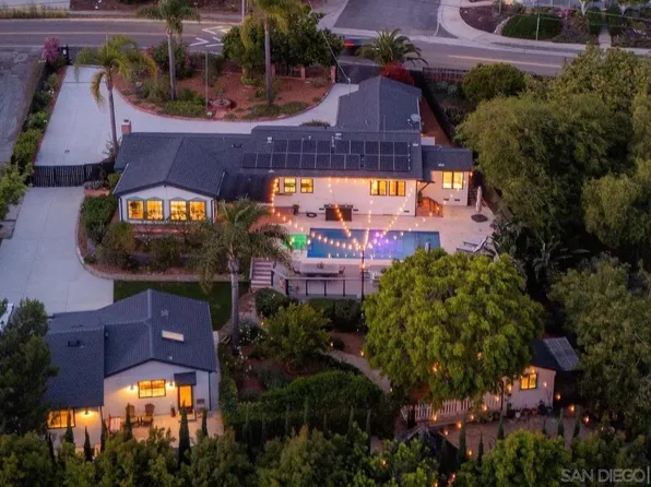 2335 Ivy Rd, Oceanside, CA 92054