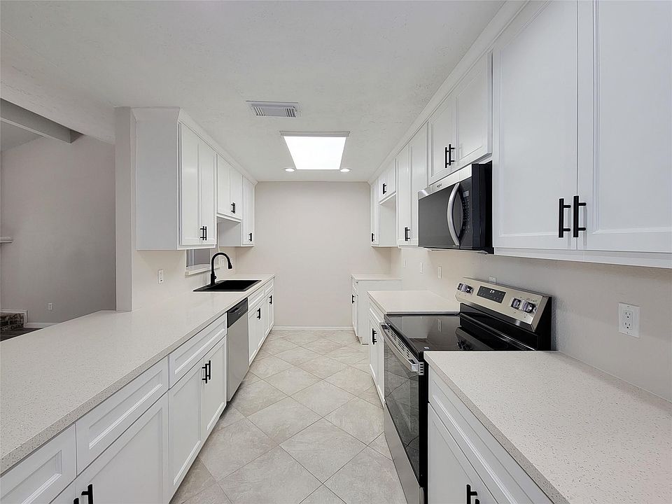 1st image of 4427 Algernon Dr