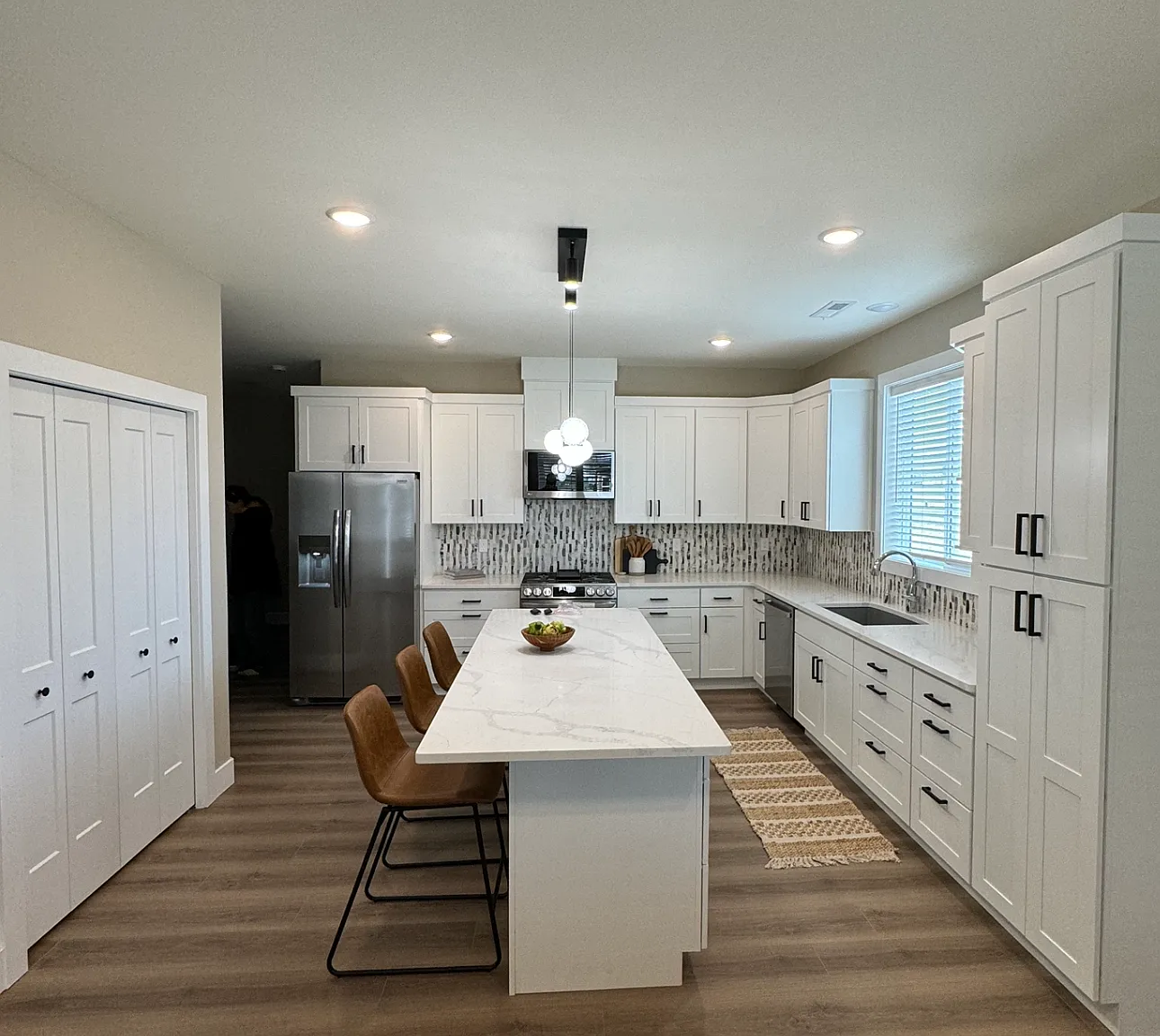 3 bed, 1450 sqft, $2,100 — Photo 2