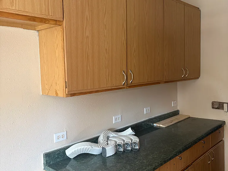 5653 Walter Ave #1 — Photo 10