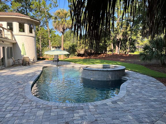 4th image of 5 Wren Dr