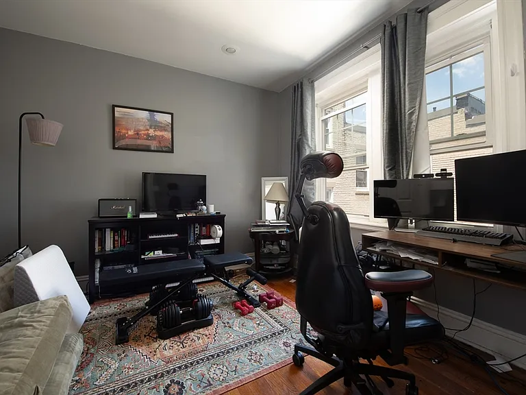 14 Melvin Ave #10 — Photo 12