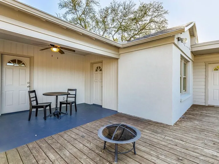 3624 W Biddison St — Photo 21