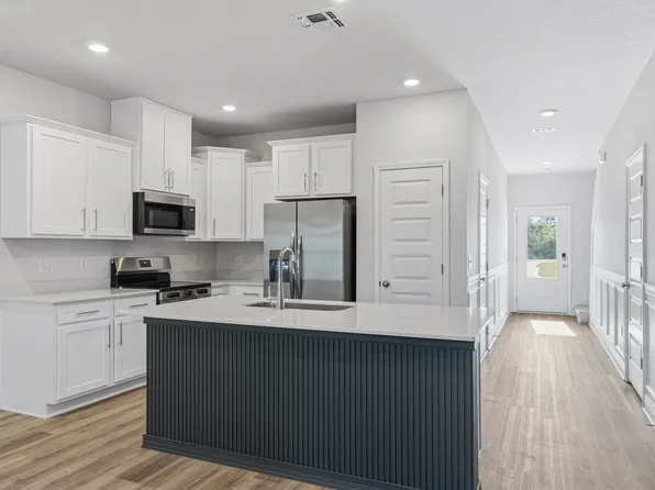2430 Cliff Hollow Cir #1, Gulf Breeze, FL 32563