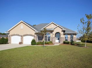 5759 Highland Lake Dr, Milton, FL 32583