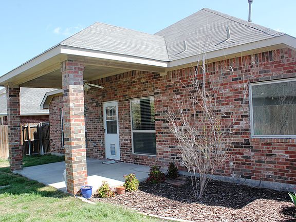 4th image of 11833 Basilwood Dr