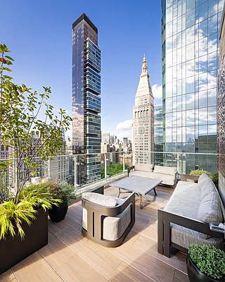 Sold by Compass | media 14